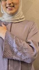 Lilac Dreams Abaya