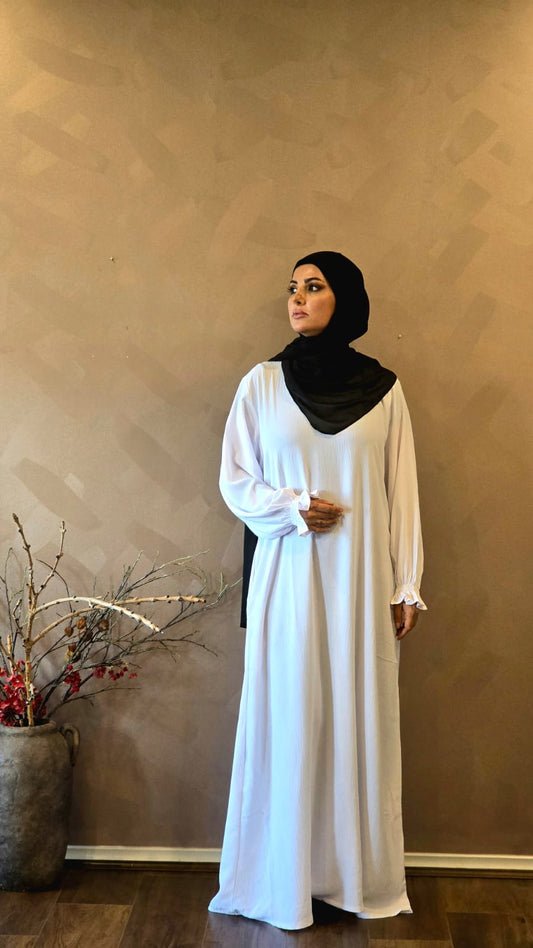 Gathered Sleeve Closed White Abaya