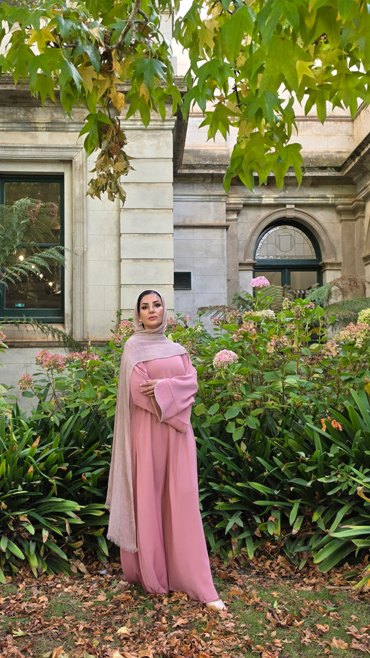 Blush Pink Piped Closed Abaya