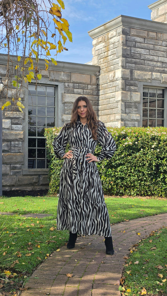 The Sahara Noir Victoria Maxi