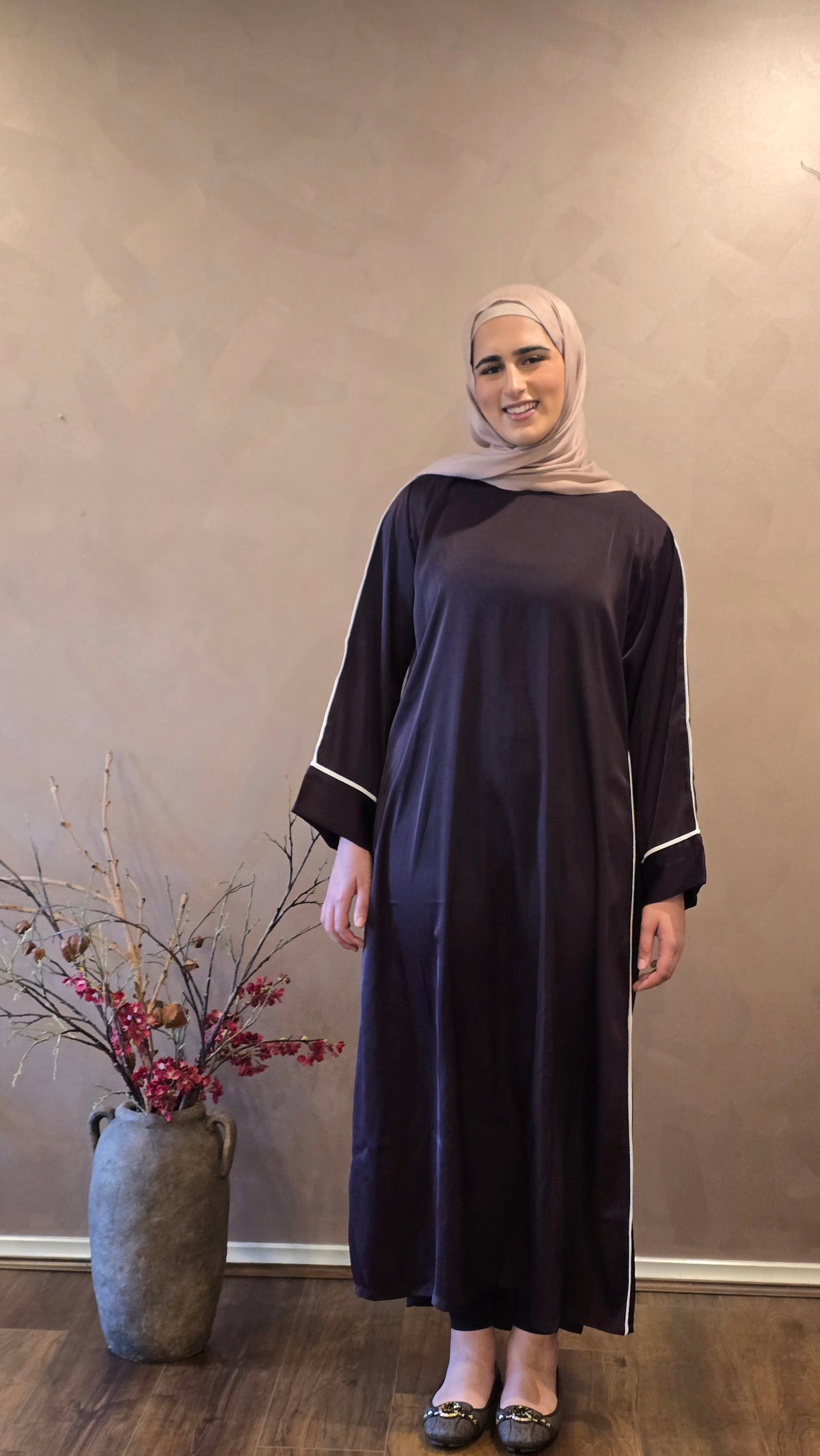 Dark Purple Veil Closed Abaya